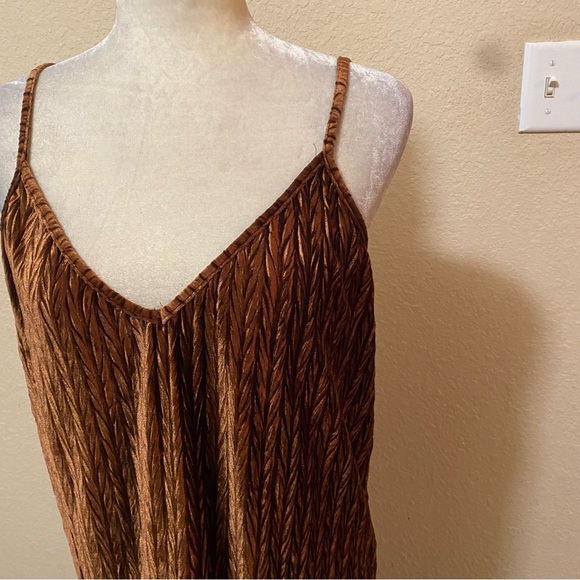 Moon River Rust Copper Ribbed Velvet Midi Spaghetti Strap Dress Size Small - Picture 3 of 9